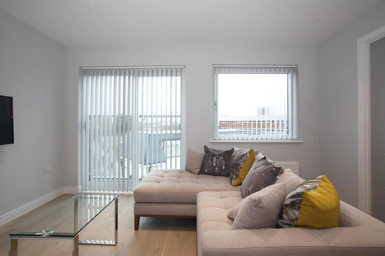 Foundry One Bedroom Apartments Close To Town Center Luton  Exterior photo