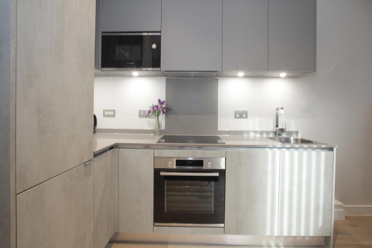 Foundry One Bedroom Apartments Close To Town Center Luton  Exterior photo